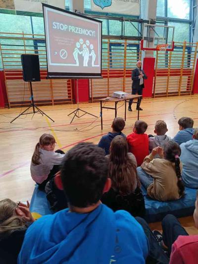 Stop przemocy 2 (32).JPG